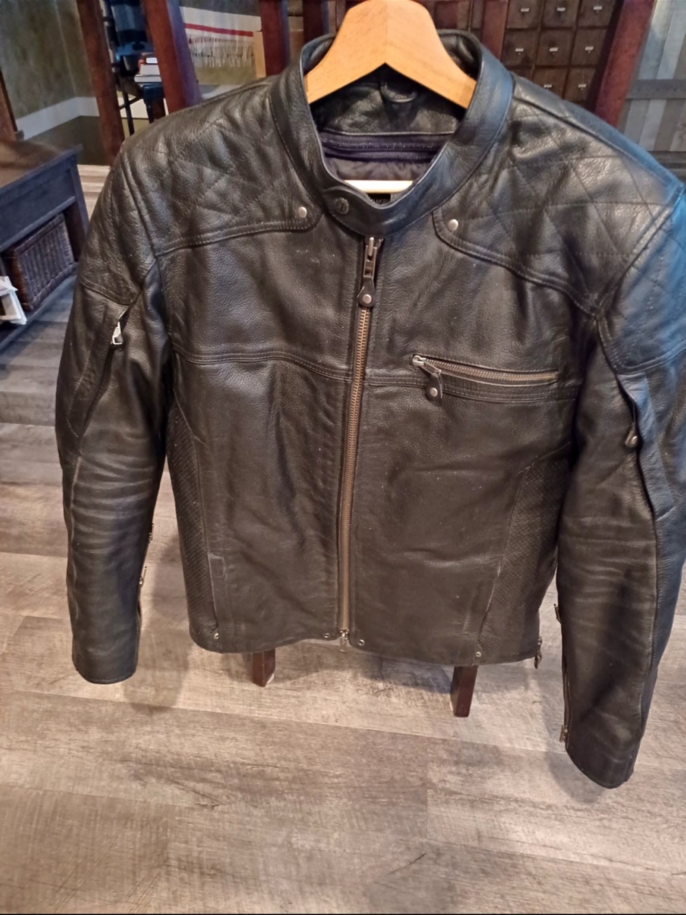 Black Leather Motorcycle Jacket - Unbranded